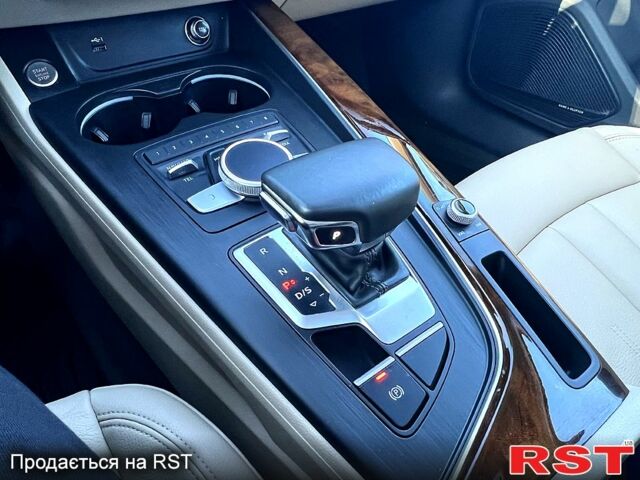 Синий Ауди А4, объемом двигателя 2 л и пробегом 18900 тыс. км за 19300 $, фото 13 на Automoto.ua