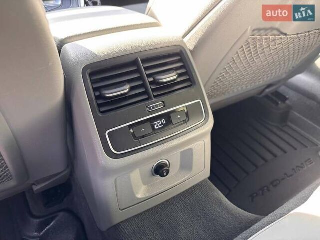 Синий Ауди А4, объемом двигателя 1.98 л и пробегом 61 тыс. км за 20300 $, фото 19 на Automoto.ua