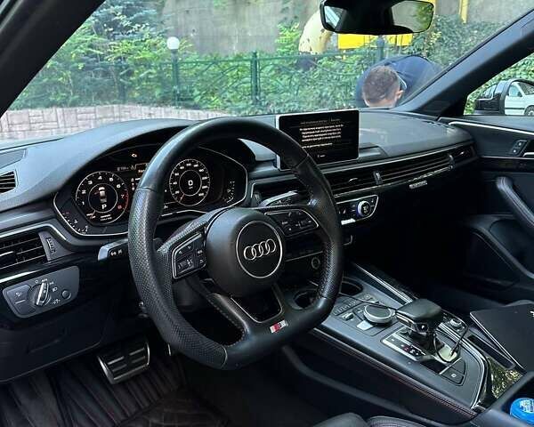 Синий Ауди А4, объемом двигателя 1.98 л и пробегом 125 тыс. км за 17800 $, фото 4 на Automoto.ua