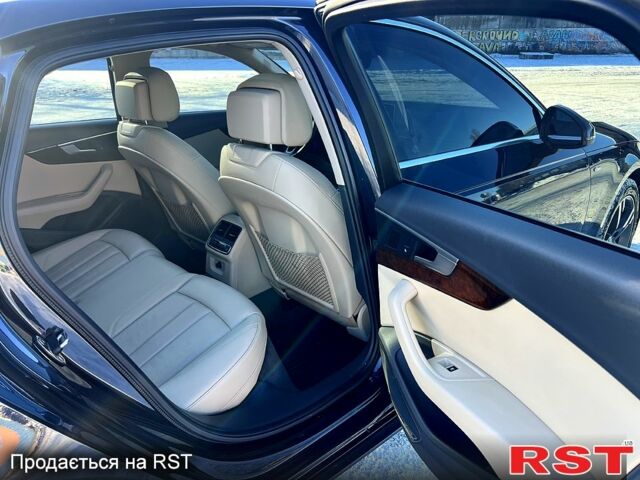 Синий Ауди А4, объемом двигателя 2 л и пробегом 18900 тыс. км за 19300 $, фото 11 на Automoto.ua