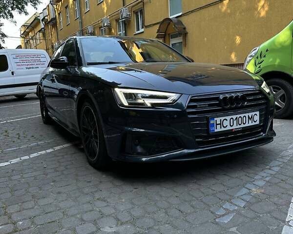 Синий Ауди А4, объемом двигателя 1.98 л и пробегом 125 тыс. км за 17800 $, фото 1 на Automoto.ua