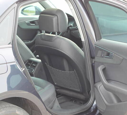 Ауді А4 2018 у Львові на Automoto.ua Синій Ауді А4, об'ємом двигуна 1.98 л та пробігом 150 тис. км за 16300 $, фото 26 на Automoto.ua