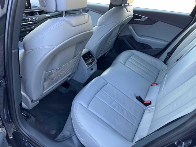 Ауди А4 2018 в Львове на Automoto.ua Синий Ауди А4, объемом двигателя 2 л и пробегом 71 тыс. км за 22900 $, фото 21 на Automoto.ua