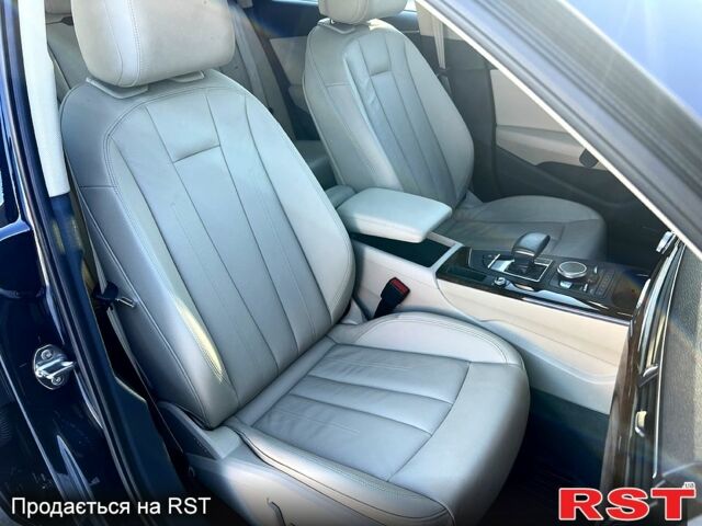 Синий Ауди А4, объемом двигателя 2 л и пробегом 18900 тыс. км за 19300 $, фото 10 на Automoto.ua