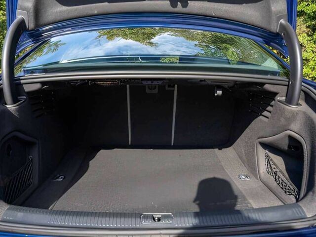 Ауди А4 2018 в Одессе на Automoto.ua Синий Ауди А4, объемом двигателя 2 л и пробегом 32 тыс. км за 10332 $, фото 11 на Automoto.ua