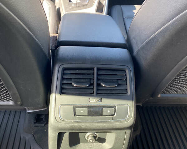 Синий Ауди А4, объемом двигателя 1.98 л и пробегом 120 тыс. км за 17800 $, фото 17 на Automoto.ua