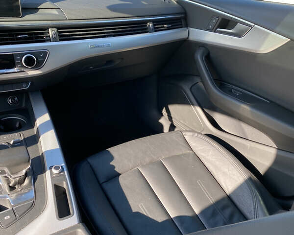 Синий Ауди А4, объемом двигателя 1.98 л и пробегом 120 тыс. км за 17800 $, фото 14 на Automoto.ua