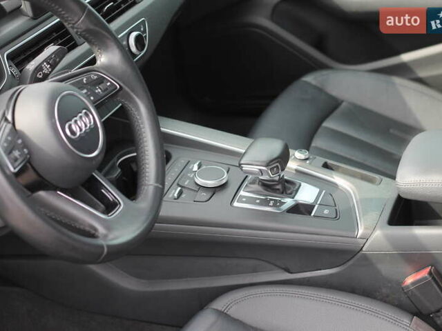 Ауді А4 2018 у Львові на Automoto.ua Синій Ауді А4, об'ємом двигуна 1.98 л та пробігом 150 тис. км за 16300 $, фото 31 на Automoto.ua