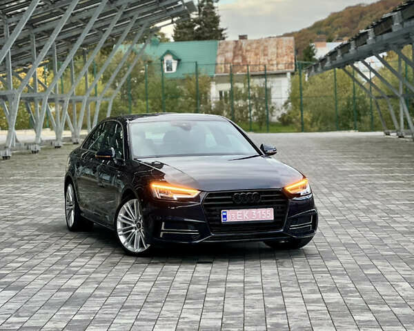 Синій Ауді А4, об'ємом двигуна 2 л та пробігом 71 тис. км за 22700 $, фото 3 на Automoto.ua