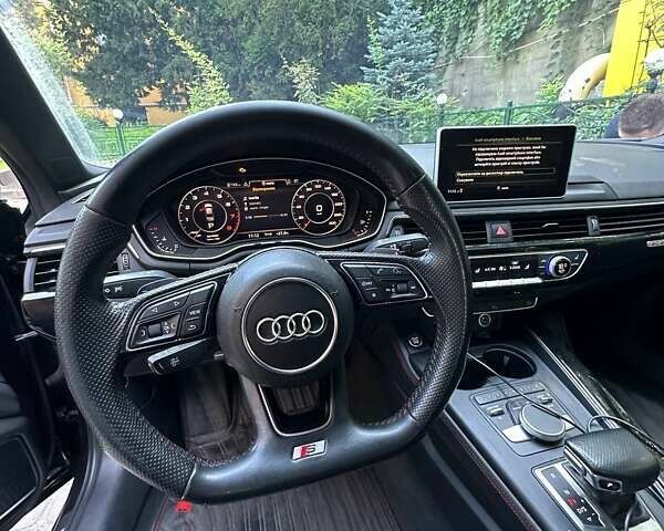 Синий Ауди А4, объемом двигателя 1.98 л и пробегом 125 тыс. км за 17800 $, фото 5 на Automoto.ua