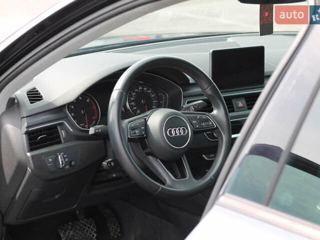 Ауді А4 2018 у Львові на Automoto.ua Синій Ауді А4, об'ємом двигуна 1.98 л та пробігом 150 тис. км за 16300 $, фото 19 на Automoto.ua