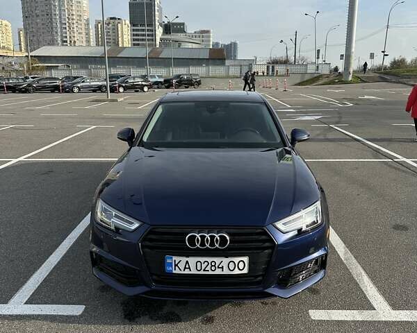 Синий Ауди А4, объемом двигателя 1.98 л и пробегом 140 тыс. км за 19900 $, фото 1 на Automoto.ua