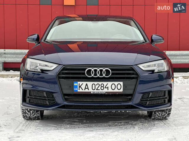 Синій Ауді А4, об'ємом двигуна 2 л та пробігом 142 тис. км за 18999 $, фото 5 на Automoto.ua