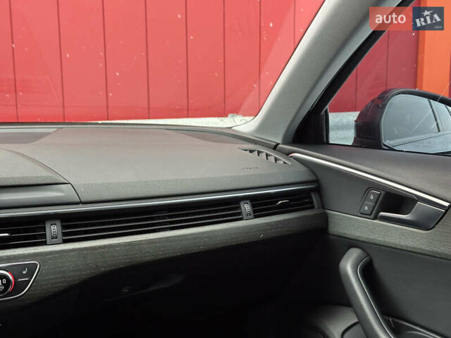 Синій Ауді А4, об'ємом двигуна 2 л та пробігом 142 тис. км за 18999 $, фото 30 на Automoto.ua