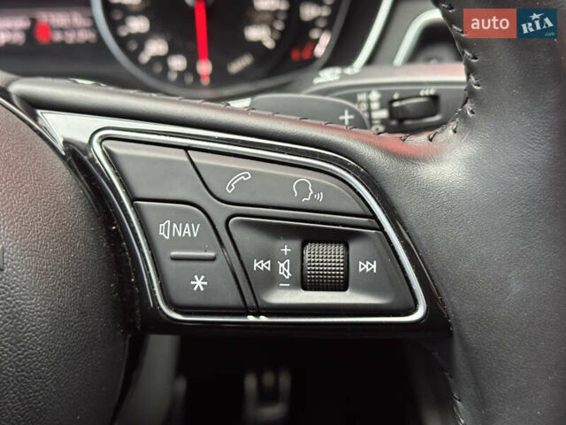 Синій Ауді А4, об'ємом двигуна 2 л та пробігом 142 тис. км за 18999 $, фото 33 на Automoto.ua