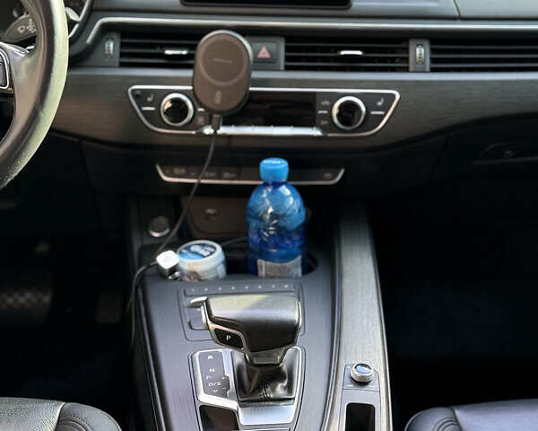 Синий Ауди А4, объемом двигателя 2 л и пробегом 83 тыс. км за 20700 $, фото 20 на Automoto.ua