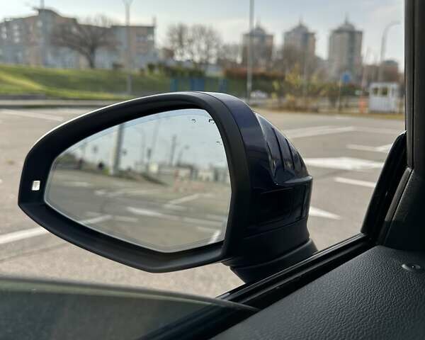 Синий Ауди А4, объемом двигателя 1.98 л и пробегом 140 тыс. км за 19900 $, фото 13 на Automoto.ua