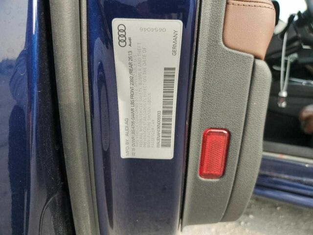 Синий Ауди А4, объемом двигателя 2 л и пробегом 61 тыс. км за 5000 $, фото 11 на Automoto.ua