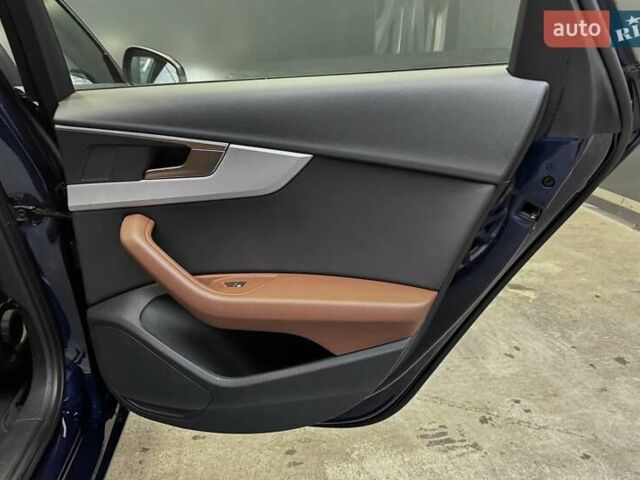 Синий Ауди А4, объемом двигателя 2 л и пробегом 54 тыс. км за 28000 $, фото 38 на Automoto.ua