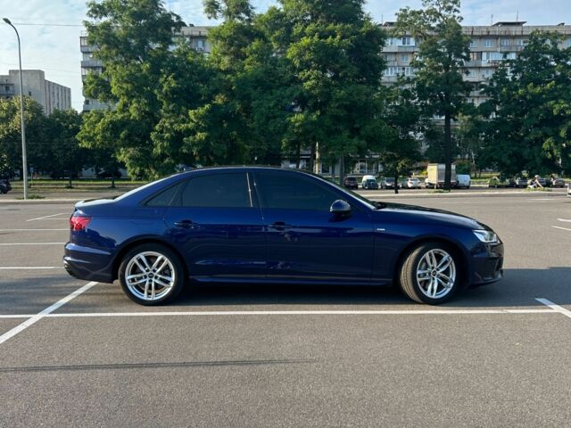 Синий Ауди А4, объемом двигателя 2 л и пробегом 108 тыс. км за 26400 $, фото 1 на Automoto.ua