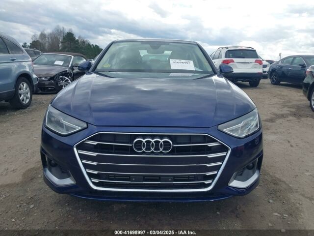 Синий Ауди А4, объемом двигателя 2 л и пробегом 104 тыс. км за 19300 $, фото 1 на Automoto.ua