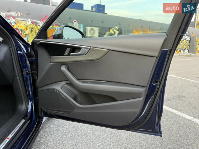 Синій Ауді А4, об'ємом двигуна 2 л та пробігом 82 тис. км за 25000 $, фото 23 на Automoto.ua