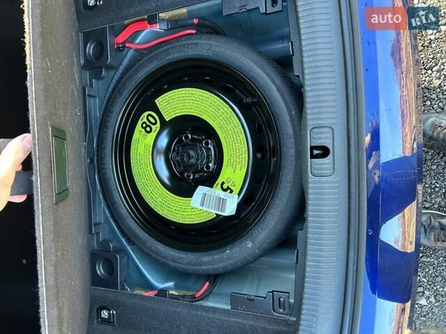 Синий Ауди А4, объемом двигателя 1.98 л и пробегом 106 тыс. км за 26999 $, фото 3 на Automoto.ua