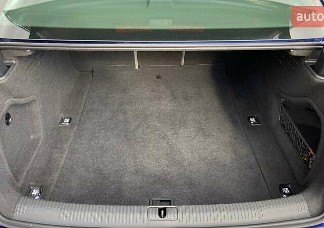 Ауді А4 2020 у Хмельницькому на Automoto.ua Синій Ауді А4, об'ємом двигуна 1.98 л та пробігом 129 тис. км за 29400 $, фото 9 на Automoto.ua