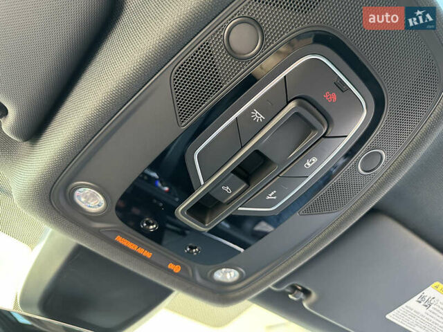 Синій Ауді А4, об'ємом двигуна 2 л та пробігом 50 тис. км за 27000 $, фото 40 на Automoto.ua