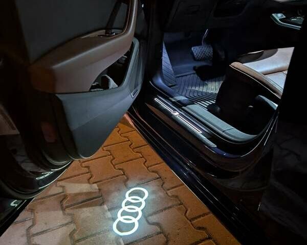 Синий Ауди А4, объемом двигателя 1.98 л и пробегом 83 тыс. км за 30000 $, фото 28 на Automoto.ua