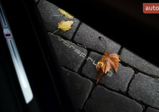 Синій Ауді А4, об'ємом двигуна 1.98 л та пробігом 63 тис. км за 30200 $, фото 27 на Automoto.ua