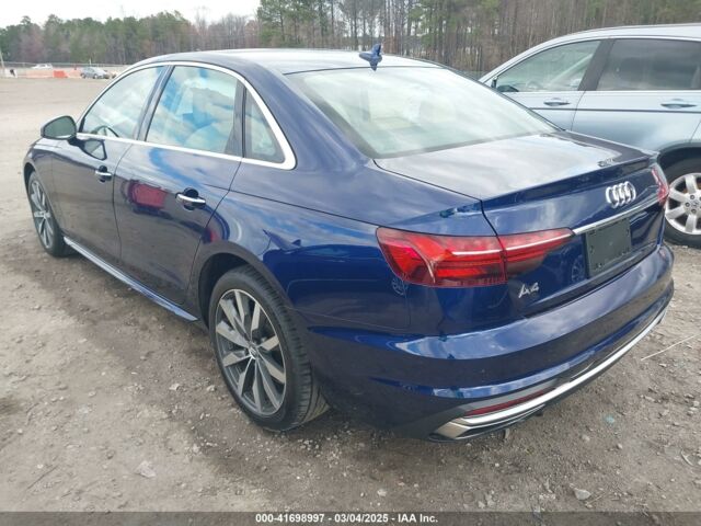 Синий Ауди А4, объемом двигателя 2 л и пробегом 104 тыс. км за 19300 $, фото 3 на Automoto.ua