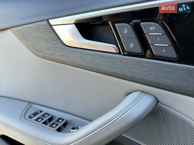 Синій Ауді А4, об'ємом двигуна 2 л та пробігом 50 тис. км за 27000 $, фото 30 на Automoto.ua