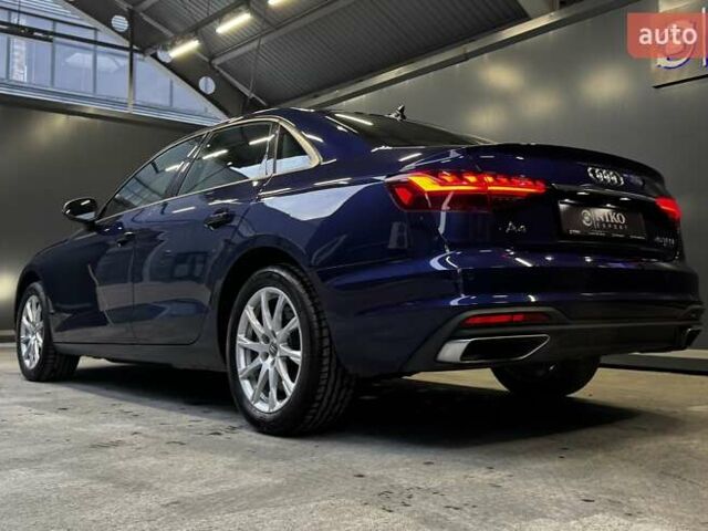 Синий Ауди А4, объемом двигателя 2 л и пробегом 54 тыс. км за 28000 $, фото 11 на Automoto.ua