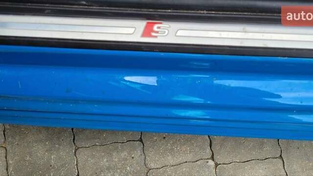 Синий Ауди А4, объемом двигателя 2 л и пробегом 49 тыс. км за 27500 $, фото 5 на Automoto.ua