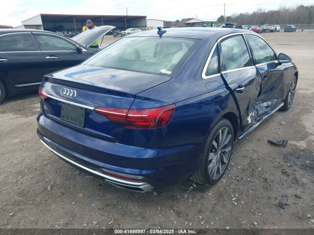 Синий Ауди А4, объемом двигателя 2 л и пробегом 104 тыс. км за 19300 $, фото 5 на Automoto.ua