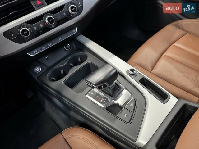 Синий Ауди А4, объемом двигателя 2 л и пробегом 54 тыс. км за 28000 $, фото 31 на Automoto.ua