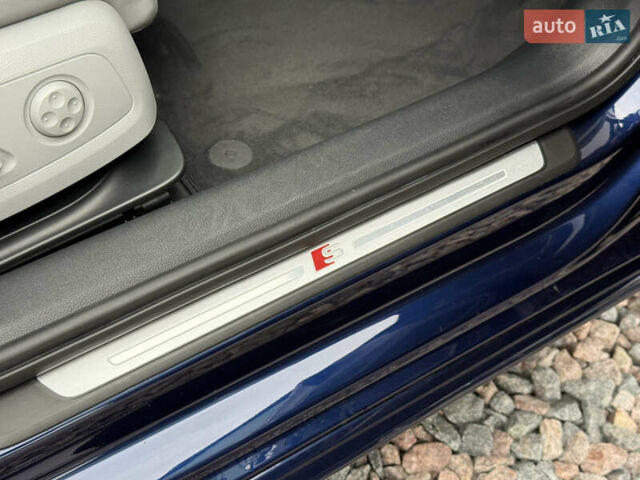 Синий Ауди А4, объемом двигателя 1.98 л и пробегом 80 тыс. км за 30500 $, фото 24 на Automoto.ua