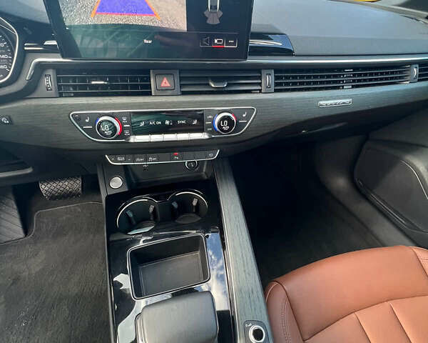 Синій Ауді А4, об'ємом двигуна 1.98 л та пробігом 26 тис. км за 25000 $, фото 8 на Automoto.ua
