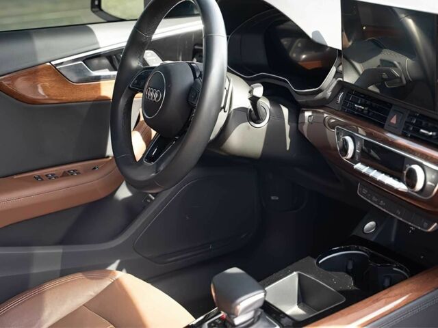 Синий Ауди А4, объемом двигателя 2 л и пробегом 40 тыс. км за 11600 $, фото 9 на Automoto.ua