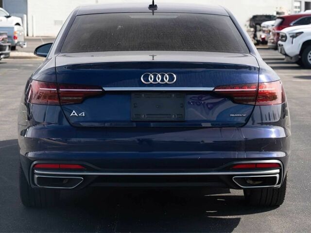 Синий Ауди А4, объемом двигателя 2 л и пробегом 40 тыс. км за 11600 $, фото 4 на Automoto.ua