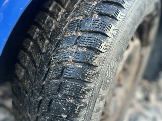 Синий Ауди А4, объемом двигателя 1.9 л и пробегом 3 тыс. км за 850 $, фото 6 на Automoto.ua