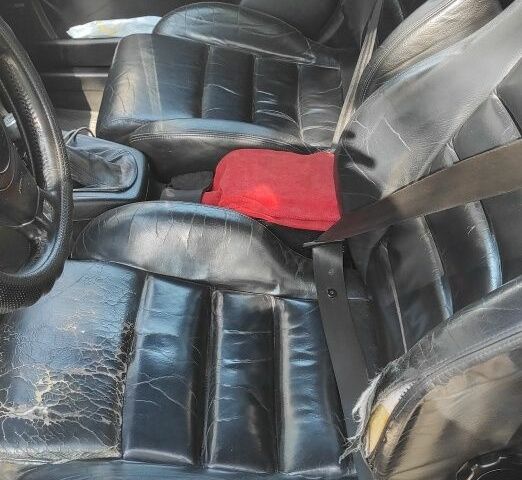 Синий Ауди А4, объемом двигателя 1.9 л и пробегом 445 тыс. км за 1100 $, фото 7 на Automoto.ua