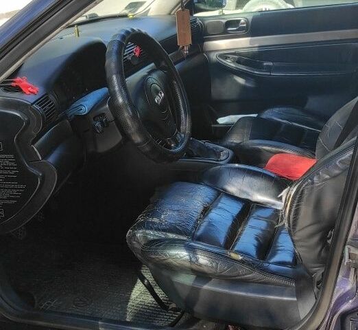 Синий Ауди А4, объемом двигателя 1.9 л и пробегом 445 тыс. км за 1100 $, фото 8 на Automoto.ua