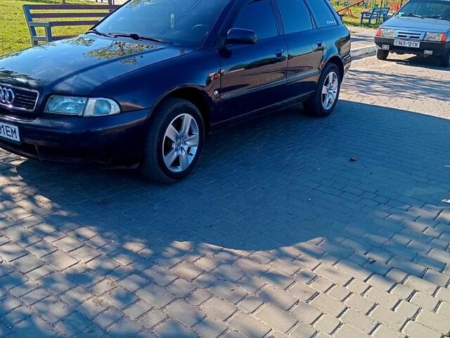 Синий Ауди А4, объемом двигателя 1.8 л и пробегом 0 тыс. км за 3450 $, фото 6 на Automoto.ua