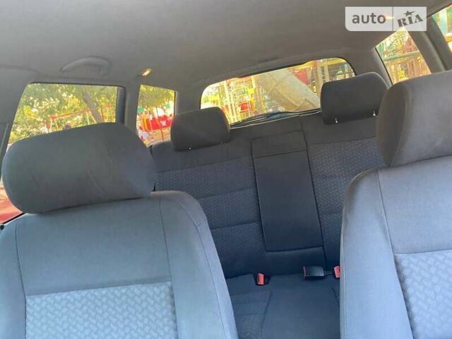 Синий Ауди А4, объемом двигателя 1.9 л и пробегом 350 тыс. км за 3350 $, фото 11 на Automoto.ua