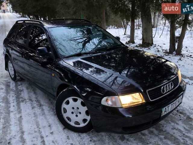 Синій Ауді А4, об'ємом двигуна 1.8 л та пробігом 554 тис. км за 2749 $, фото 3 на Automoto.ua