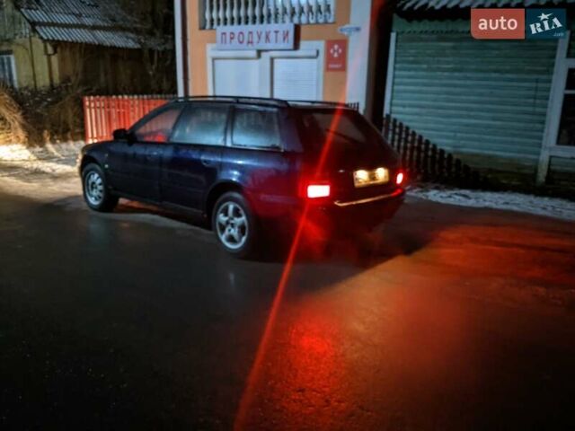 Синий Ауди А4, объемом двигателя 1.9 л и пробегом 425 тыс. км за 2550 $, фото 24 на Automoto.ua