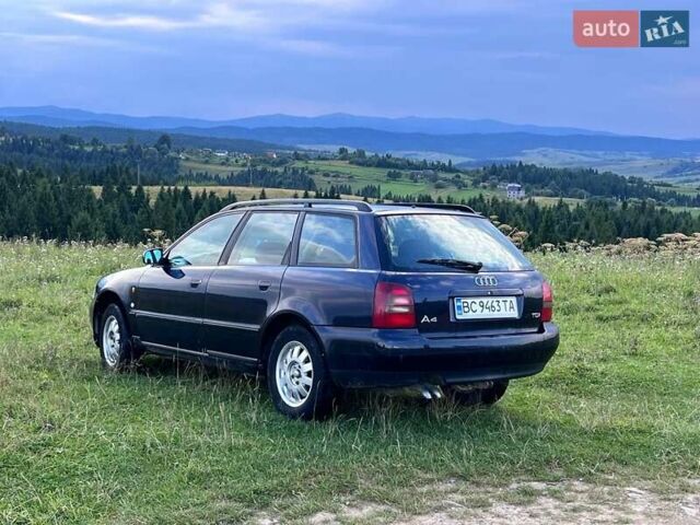 Синий Ауди А4, объемом двигателя 1.9 л и пробегом 425 тыс. км за 2550 $, фото 2 на Automoto.ua