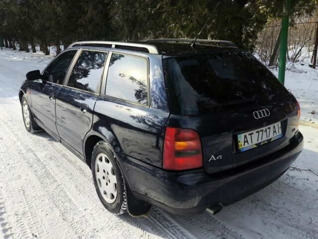 Синий Ауди А4, объемом двигателя 1.8 л и пробегом 556 тыс. км за 2699 $, фото 13 на Automoto.ua